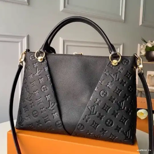 WIS MM V TOTE LOUIS VUITTON 0430